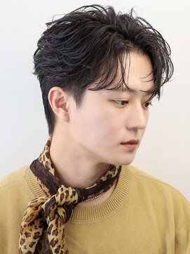 オーシャントーキョー 原宿(OCEAN TOKYO) 韓国ヘアカルマパーマコンマバングセンターパート黒髪ニュアンス