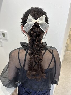 ディティカレスト(Dityca rst) ツインあみおろしポニー