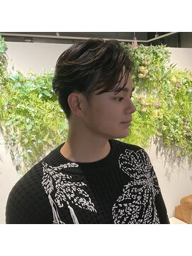 ヘア コンフォート グランフルール(Hair comfort GRAND FLEUR) センターパート