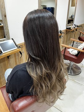 ノーム 横浜(NORM) グラデーションカラー