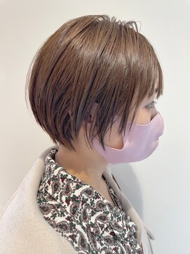 シキ(SIKI) 大人可愛い ショートボブ  マッシュショート ミニボブ ベージュ