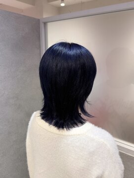 ナチュラル 渋谷店(Natural) ネイビーブルー/ダブルカラー/塩基性カラー/ブリーチ/ブルー
