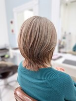 ジパングインスパイア&nbsp;脱白髪染めレイヤーボブ