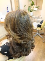 エクリュ ヘアーデザイン(Ecrue HAIRDESIGN)&nbsp;レイヤースタイル