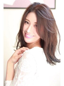 ヘアサロン トラヴィス(hair salon Travis) クセを生かしたスタイリングを実現！コンセプトトリートメント