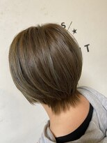 ヘアーアンドスパソシット(HAIR&SPA SOCIT)&nbsp;ショートボブ×プラチナアッシュ