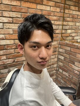 ヒロギンザバーバーショップ 丸の内店(HIRO GINZA BARBER SHOP) 簡単スタイリングアップバンクツーブロック