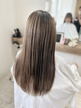 ヘアー クリエイティブ ハイ スタンダード(hair creative High-Standard) アッシュベージュ