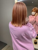 エウペ 渋谷(WEUPE)&nbsp;斜めバング/グレージュカラー/デザインカラー/シルキーベージュ