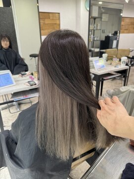 アジールヘア 所沢プロペ通り店(agir hair) インナーカラーミルクティーグレージュデザインカラー夏所沢韓国