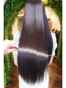 ソワリー 栄(THOiRY) 大人気！酸性ストレート♪