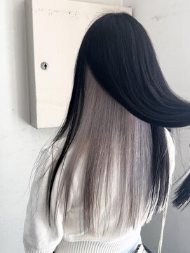 テトラ バイ ネオリーブ 横浜西口店(tetra by neolive) インナーカラー デザインカラー シルバー 横浜