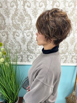 キキ(kiki) パーマ