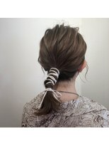ロココ アンジュ(rococo ange)&nbsp;ワイヤーポニー　ローポニー　ヘアアレンジ