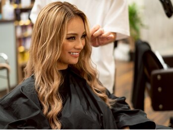 ラブスタシー 仙台店(Lovestasy)の写真/エクステ専門店!取り扱いシールエクステは毛質3クラス◎最高級毛質のエクステを超お手頃価格でご提供♪