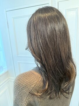 クロエ バイ ラヴィズム 小針店(CLOE by LUVISM) オリーブベージュ