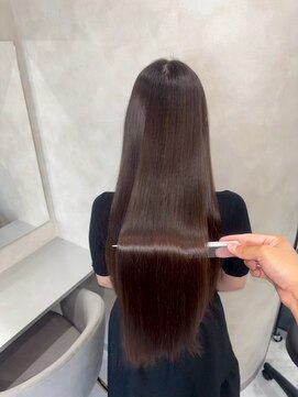 キング 心斎橋店(K!ng) 縮毛矯正髪質改善レイヤーカットトリートメント心斎橋美容室