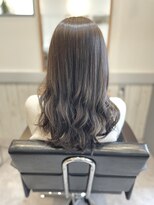 エン(en,) グレージュ系カラー