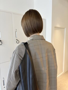 ロジェ(loje) 20代30代40代 ミニボブ/オリーブグレー