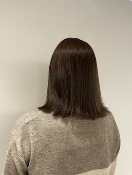 チル(chill) シナモンベージュ