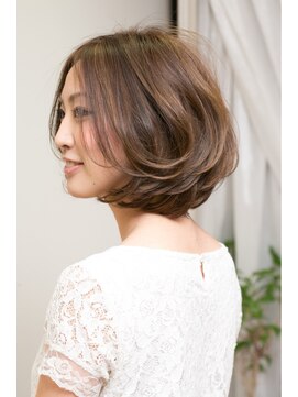 テテアテテ(tete a tete) エアリーボブ