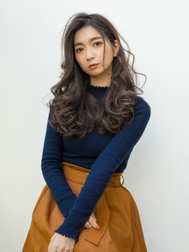 ヘアアンドエステ ヒロイン 西麻布本店(Hair&Esthe HIROIN) 大人グレージュロング『山村雄貴』