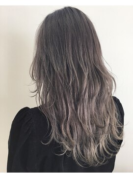 フレアジェネラス(FLEAR generous) 柳本麻守 【ラベンダーグレージュグラデーション】