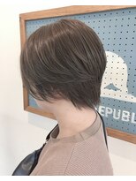 ヤコブ ヘアー(Jacob hair) 【Jacob HAIRDESIGN】 カーキアッシュ