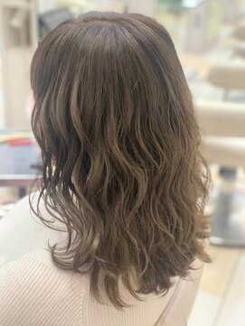 グランシュ 青葉台店(GranCieux) ミルクティーベージュ×モテウェーブ