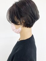 クオリス 上板橋店(QUALIS) ショート/ショートボブ/前下がり/耳かけショート/アッシュグレー