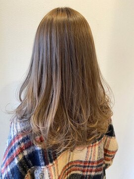 ワークス 下北沢(WORKS) 毛先ワンカール×レイヤーカット×グラデーション　20代30代40代