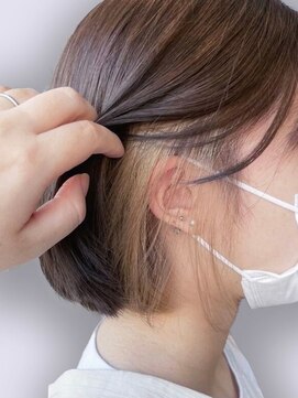 ハートクリップノーティス 天理店(HEART CLIP Notice) 20代30代40代大人インナーカラー耳掛け切りっぱなし大人ボブ