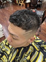 メンズ美容室 タカミ&nbsp;スキンフェード　バリアート　濡れパン　クロップスタイル