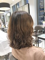 低温デジタルパーマで作る　レイヤーミディヘア　(銀座)