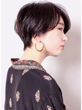 アイスバーグ ウェスト 清澄白河(eyesburg W/est) 20代30代40代小顔ハンサムエアリーショートアッシュブラウン