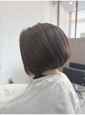 ボブ/ミニボブ/ブラウン/柔らかい丸み/刈り上げ/白髪/ハイライト