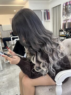 ブランチバイスリール(branch by suri-ru) 【野間望来】グレーホワイト