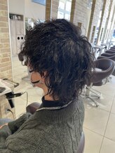 《*GRANDEUR独自の高い技術力が◎*》骨格修正カットで、持ちの良いヘアスタイルに＊(メンズ/ウルフ)