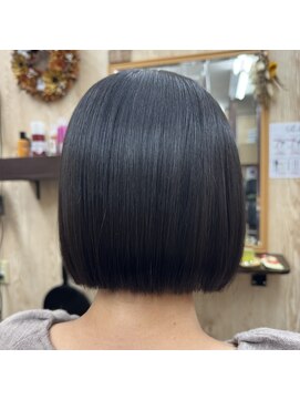 スムース(Smooth) ミニボブ×髪質改善ストレート