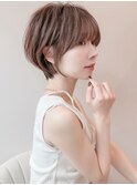 □丸みショートボブ/レイヤー/20代30代40代50代/顔周りカット