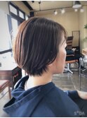 ショートボブ