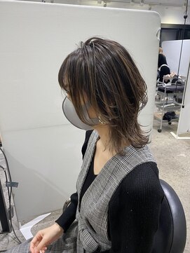 スニップ(Snip) ミディアムウルフ