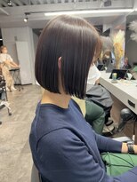 アイユー(ii+U)&nbsp;耳掛けボブ　チョコレートブラウン　黒髪　艶　髪質改善