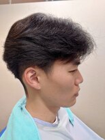 スマイル(Smile) センターパート マッシュツーブロックフェード 就活 七三 黒髪