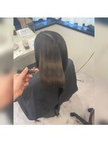 コア 梅田(Core)&nbsp;艶髪　髪質改善　愛され　韓国風　前髪カット　小顔　梅田