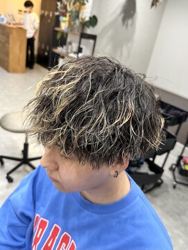 フゥ 宇都宮(FeU) 波巻きスパイラル/メンズパーマ/ツイストスパイラルパーマ