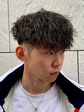 ジーニー 本厚木(Genie) ツイストスパイラル/波巻き/ハイライト/マッシュパーマ/ウルフ