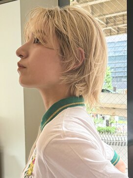 ノラ ウメダ(NORA UMEDA) ダブルカラーブロンドミルクティーベージュボブレイヤー