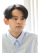 にもう ブルーカラー　サーフカール　刈り上げショート