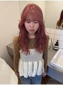 ピンクベージュ